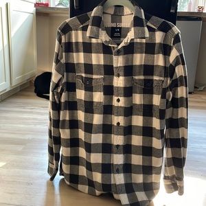 Large black and white buffalo flannel plaid